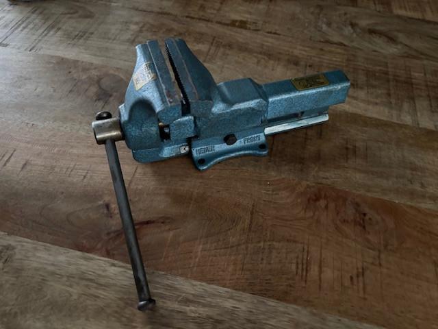 Heuer Front 90 bankschroef, Ophalen, Gebruikt, Minder dan 70 cm, Bankschroef