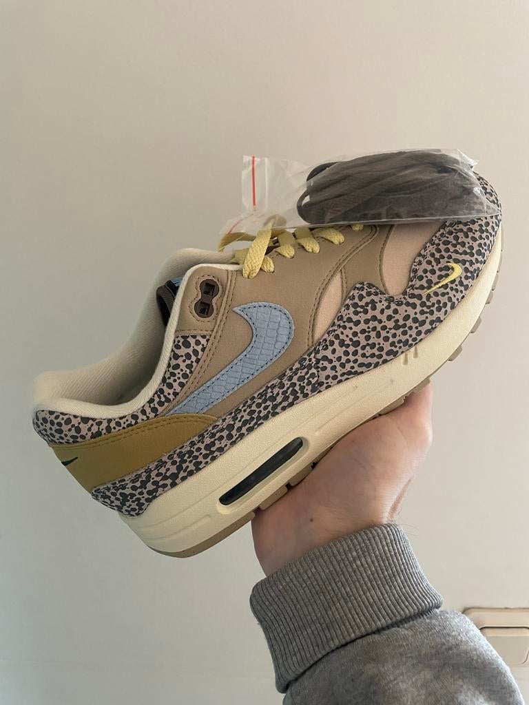 Nike Air Max 1 | Cobblestone | 42, Overige kleuren, Nike, Nieuw, Ophalen of Verzenden