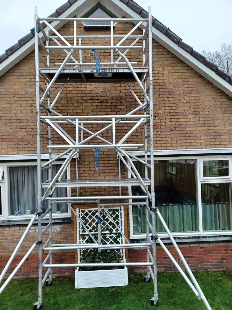 rolsteiger te huur, Ophalen of Verzenden, Gebruikt, Rolsteiger of Kamersteiger, 5 meter of hoger