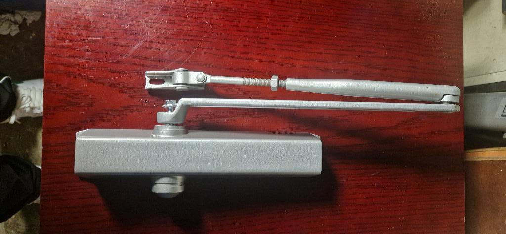 Deurdranger NHN in nette staat kort gebruikt, Doe-het-zelf en Verbouw, Hang- en Sluitwerk, Ophalen of Verzenden, Zo goed als nieuw