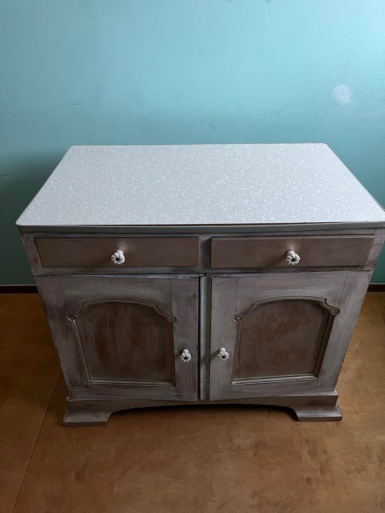 Klassiek kastje / commode met twee lades., Huis en Inrichting, Ophalen, Met plank(en), Gebruikt, Eikenhout