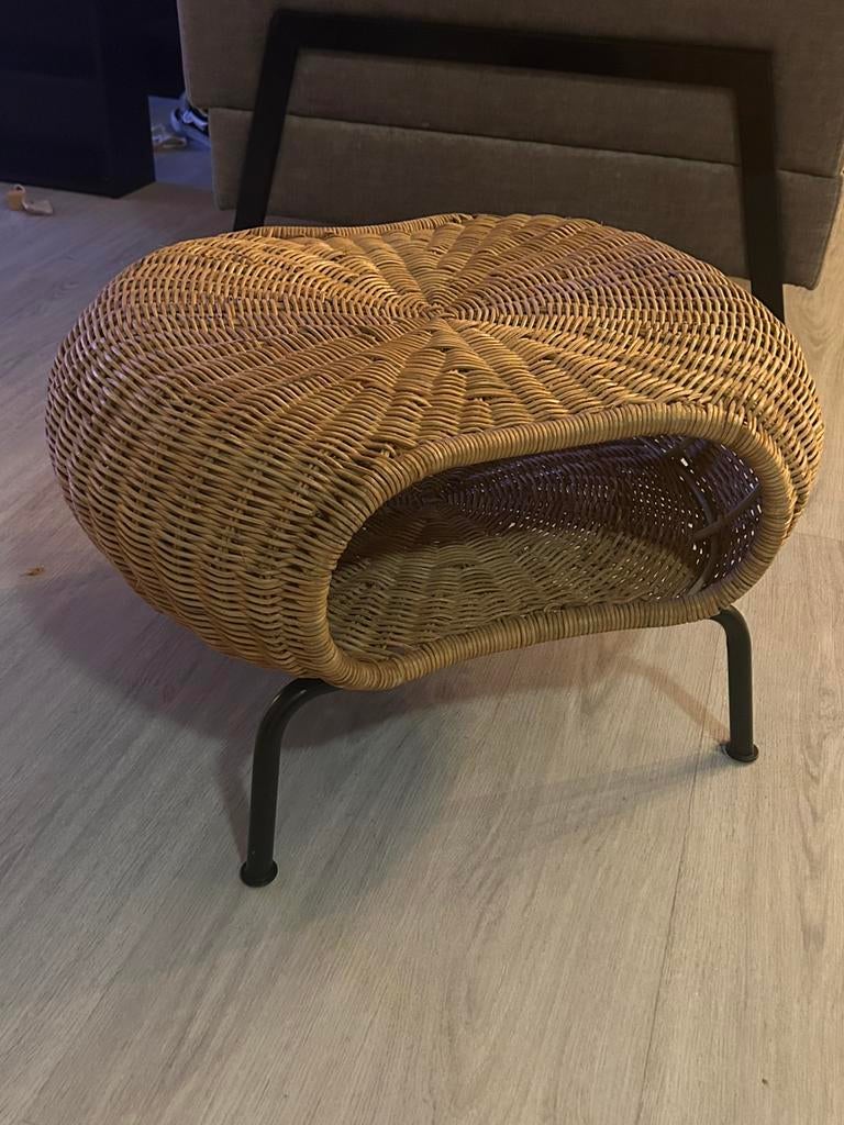 Bijzettafeltje ikea, Ophalen of Verzenden, Zo goed als nieuw, Rond, Minder dan 50 cm