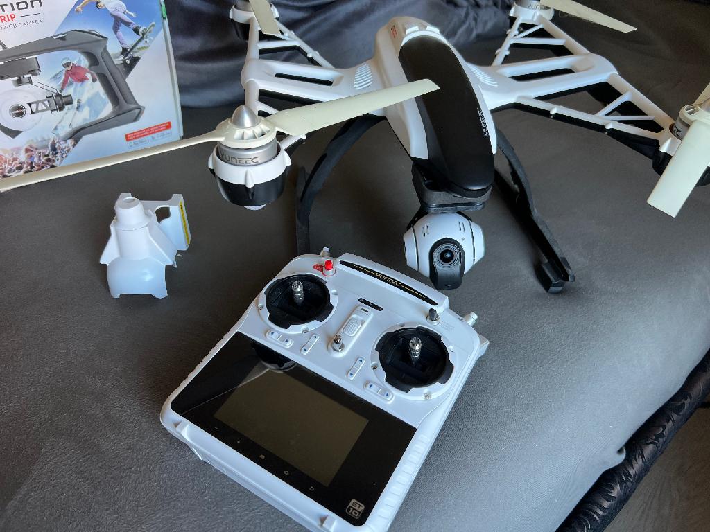 Yuneec Q500 Typhoon Drone met handheld SteadyCam, Niet bekend, 100 tot 1000 meter, Mail@nietbekend.nl, Standaard kwaliteit