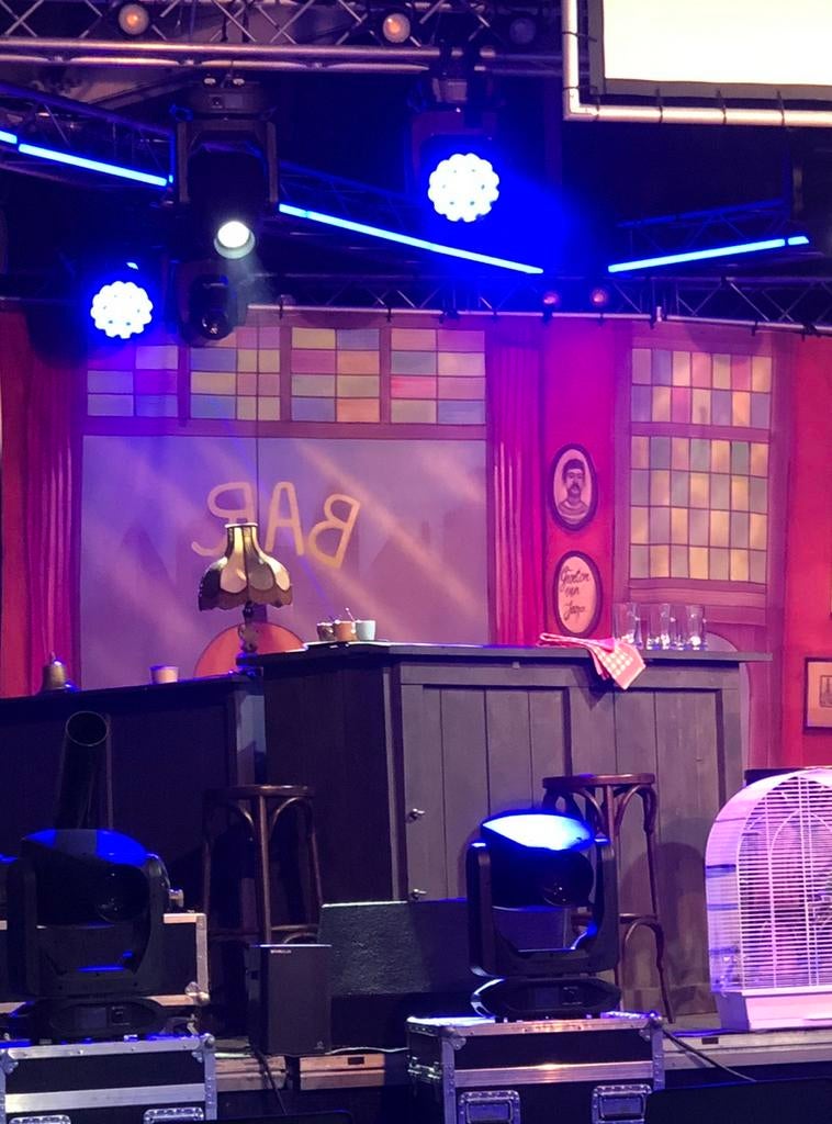 Te Huur: Backdrop Bar (vanuit de TV Kantine), Ophalen, Zo goed als nieuw, Overige