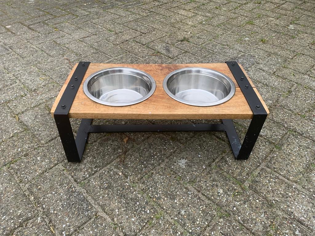 Hondenvoer bakken “Designed by Lotte”, Ophalen, Zo goed als nieuw