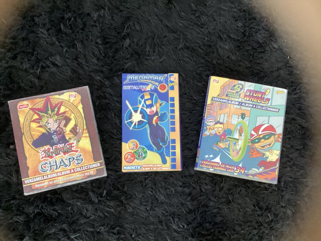 3 Albums YU-GI-OH! Stunt Wheels Metal Tazos, Ophalen, Gebruikt