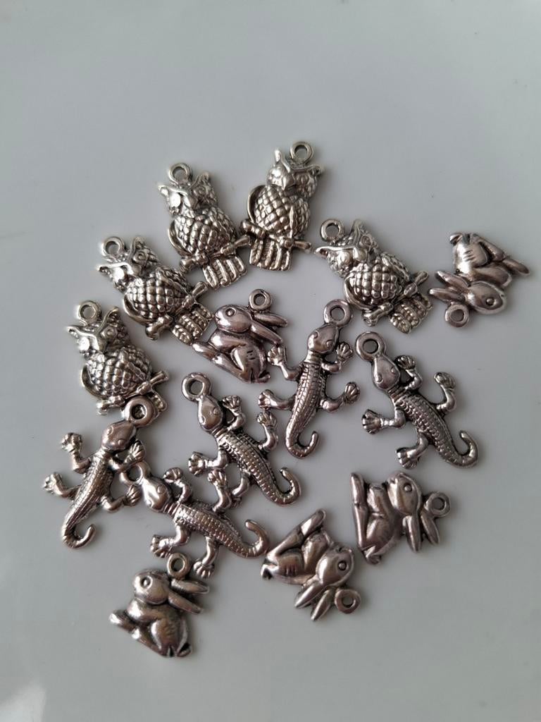 15 stuks mix bedels metaal uil konijn salamander, -, -, Nieuw, Bedel