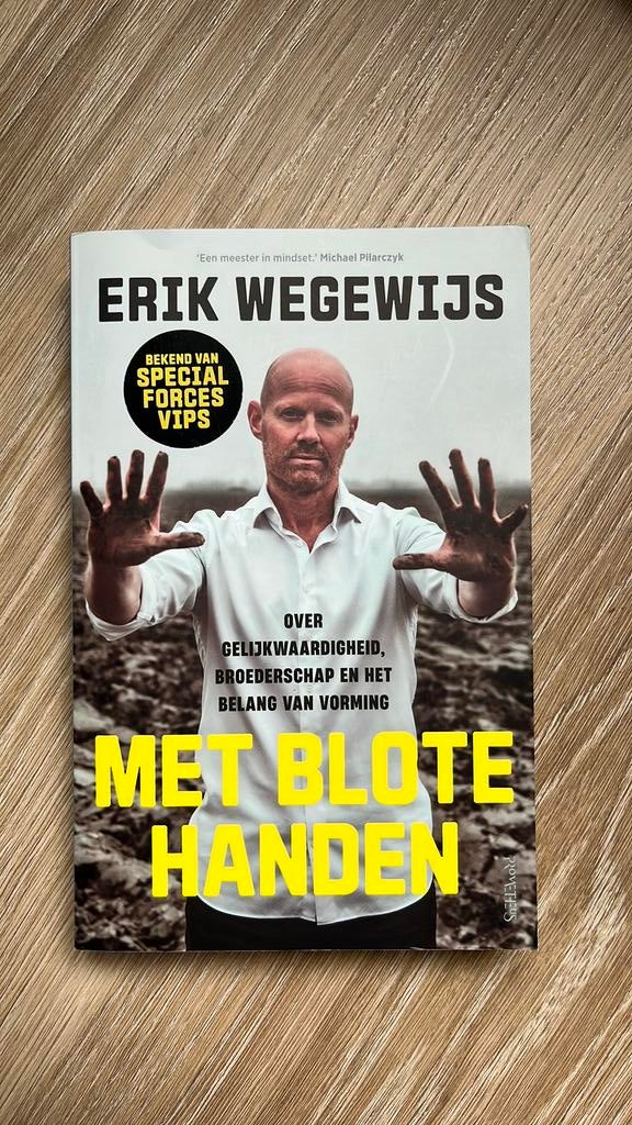 Erik Wegewijs - Met blote handen, Ophalen of Verzenden, Zo goed als nieuw, Erik Wegewijs