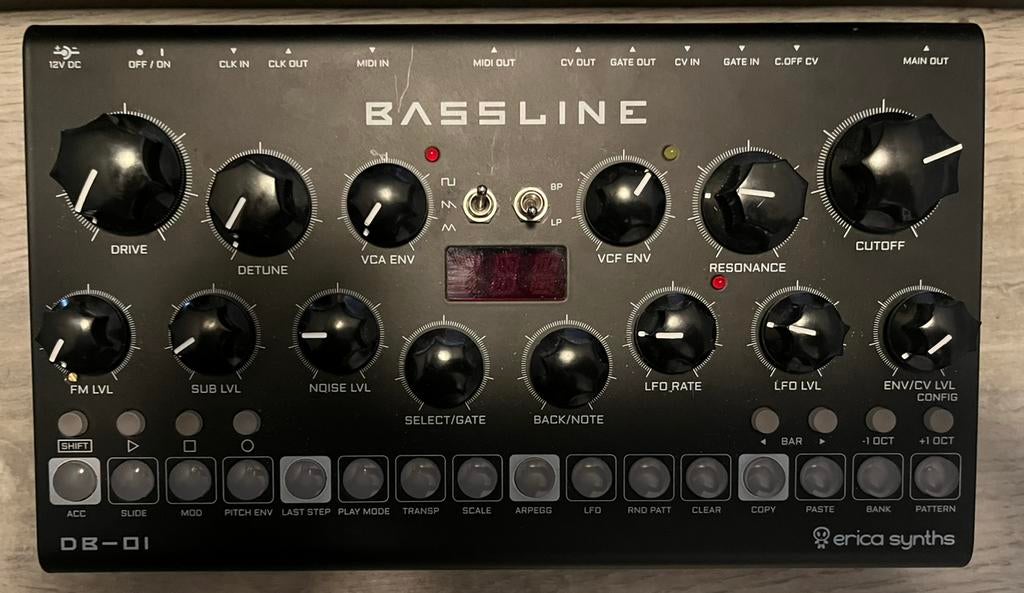 Erica Synths, DB-01, Bassline Analogue Synthesizer. ZGAN, Ophalen of Verzenden, Zo goed als nieuw, Overige aantallen, Overige merken