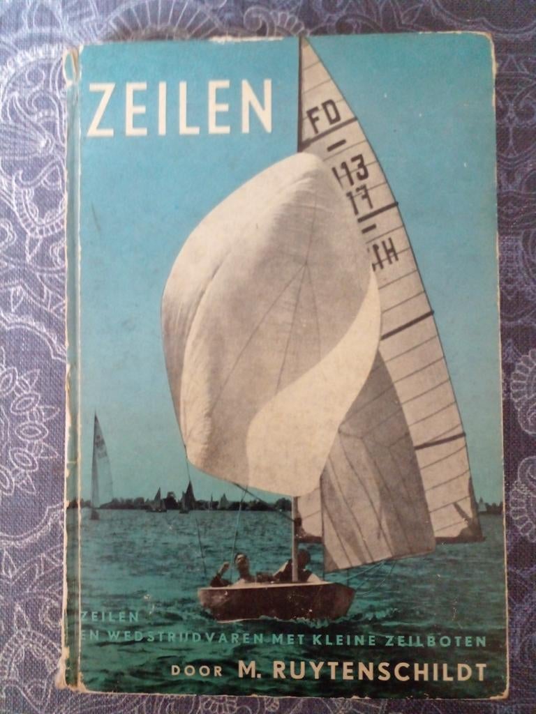 Zeilen en wedstrijdvaren met kleine zeilboten, Ophalen of Verzenden