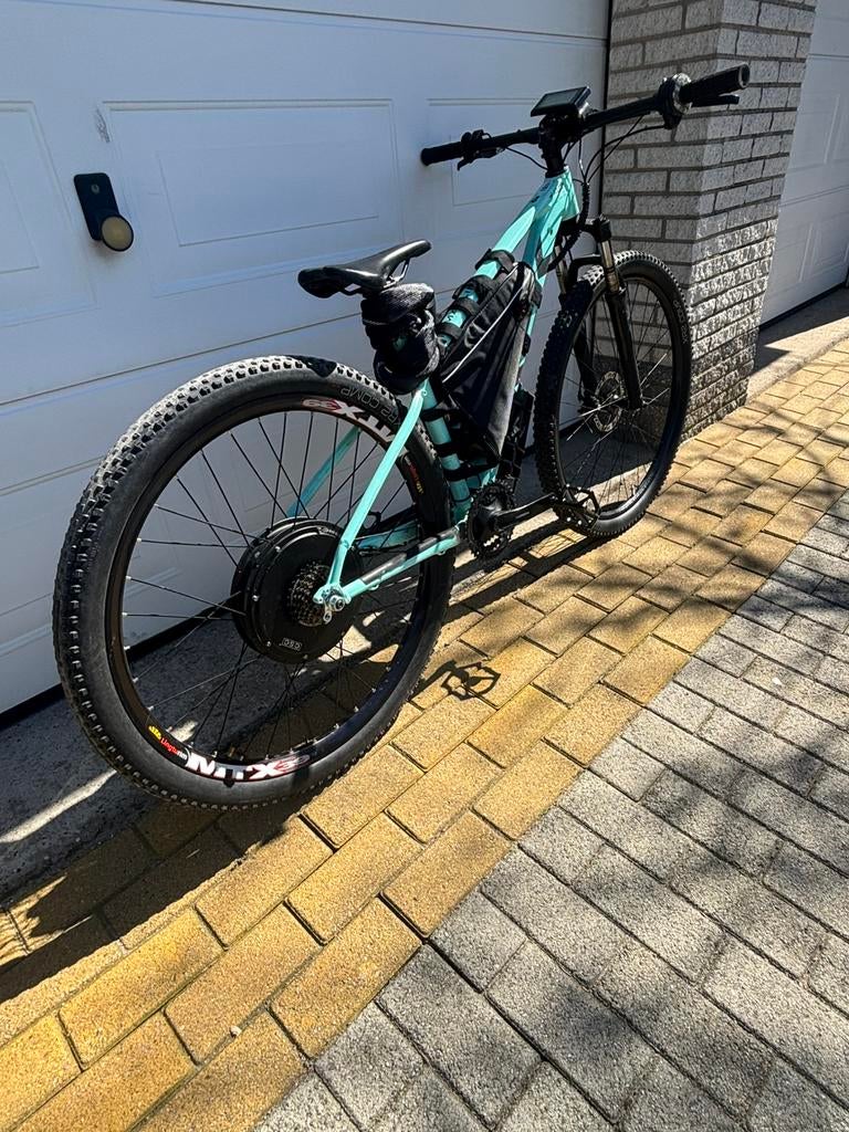 Mooie trek marlin 4 met een krachtige conversion kit 1,5 kw, Ophalen of Verzenden, Zo goed als nieuw, Aluminium, 24 inch of meer