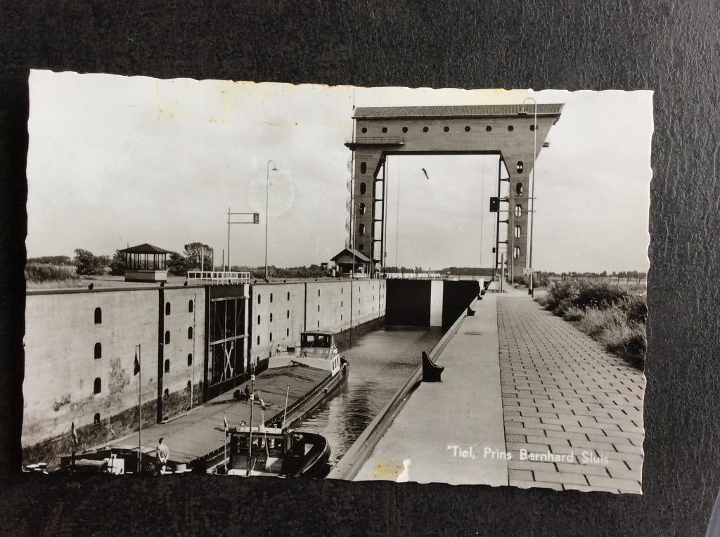 Tiel, Prins Bernhard Sluis, Ophalen of Verzenden, 1960 tot 1980, Ongelopen, Gelderland