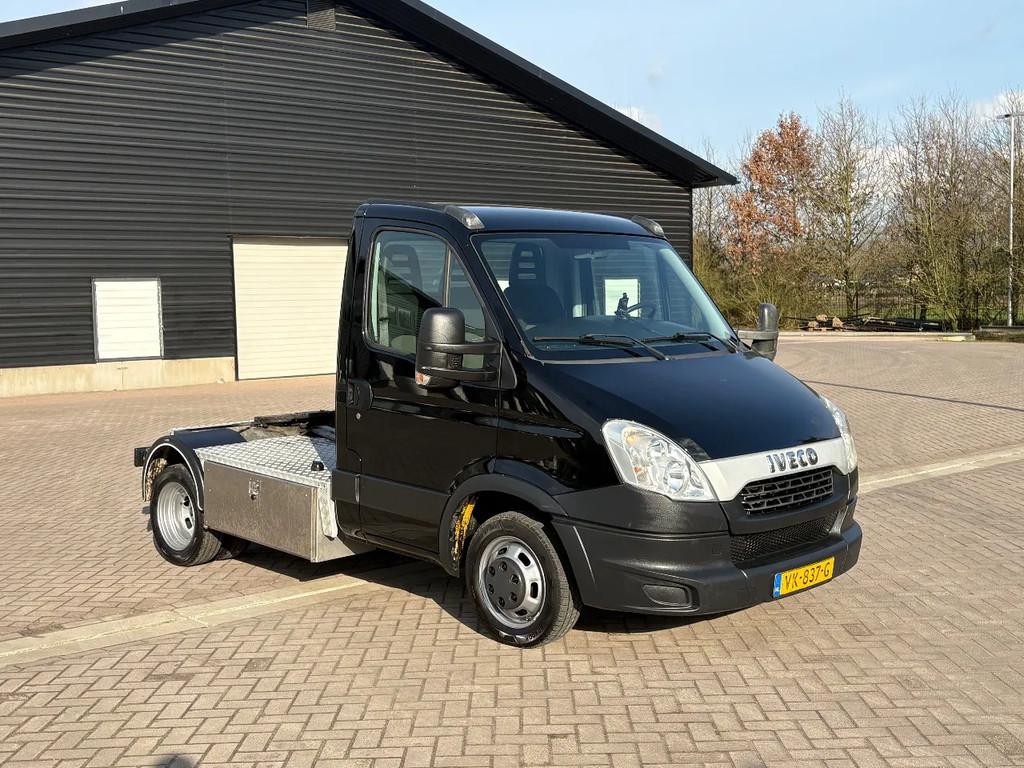 Iveco Daily 35C17 Be trekker 10.5 TON Iveco Daily 35C17 euro, Auto's, Bestelauto's, Euro 5, Achterwielaandrijving, Gebruikt, 4 cilinders