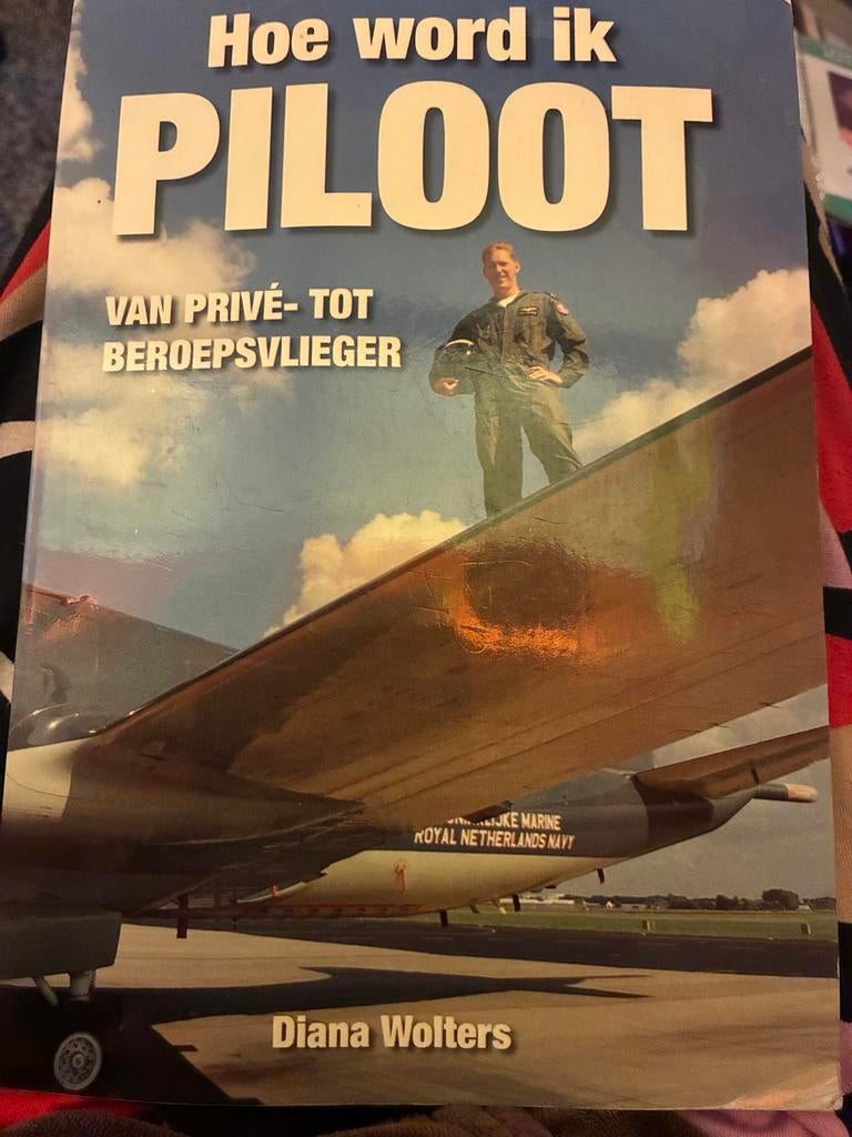 Boek: Hoe word ik piloot? Van privé- tot beroepsvlieger, Ophalen of Verzenden, Gelezen, Overige onderwerpen