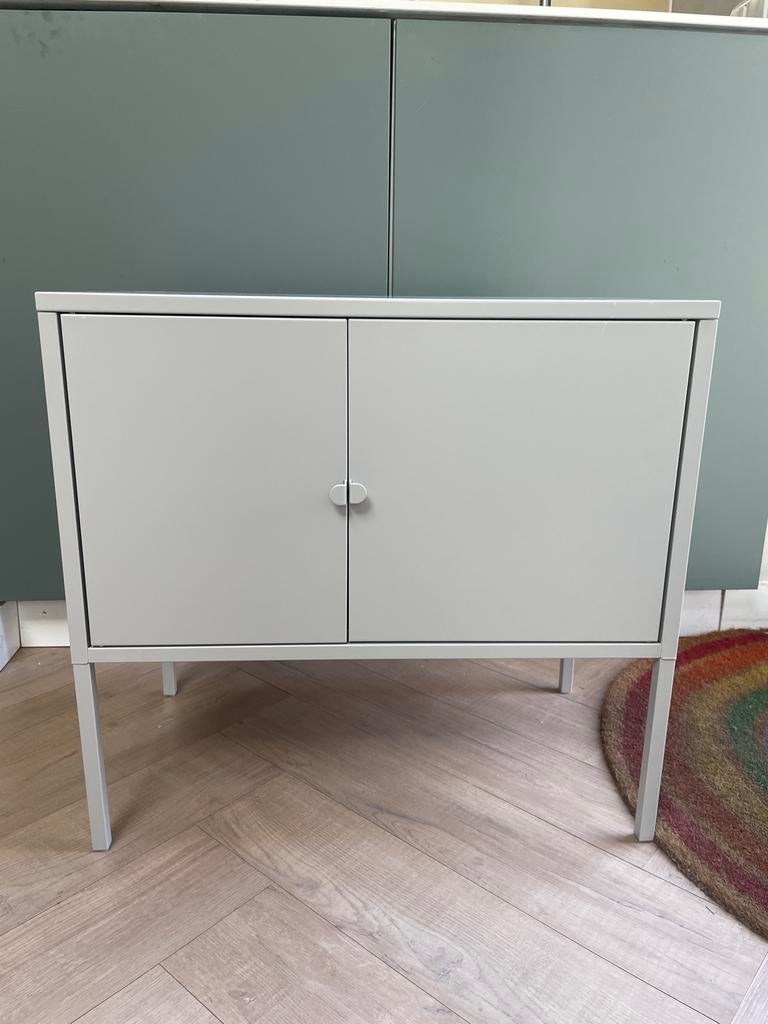 IKEA Lixhult kast locker grijs, Huis en Inrichting, Kasten | Lockerkasten, Ophalen, Zo goed als nieuw, Scandinavisch