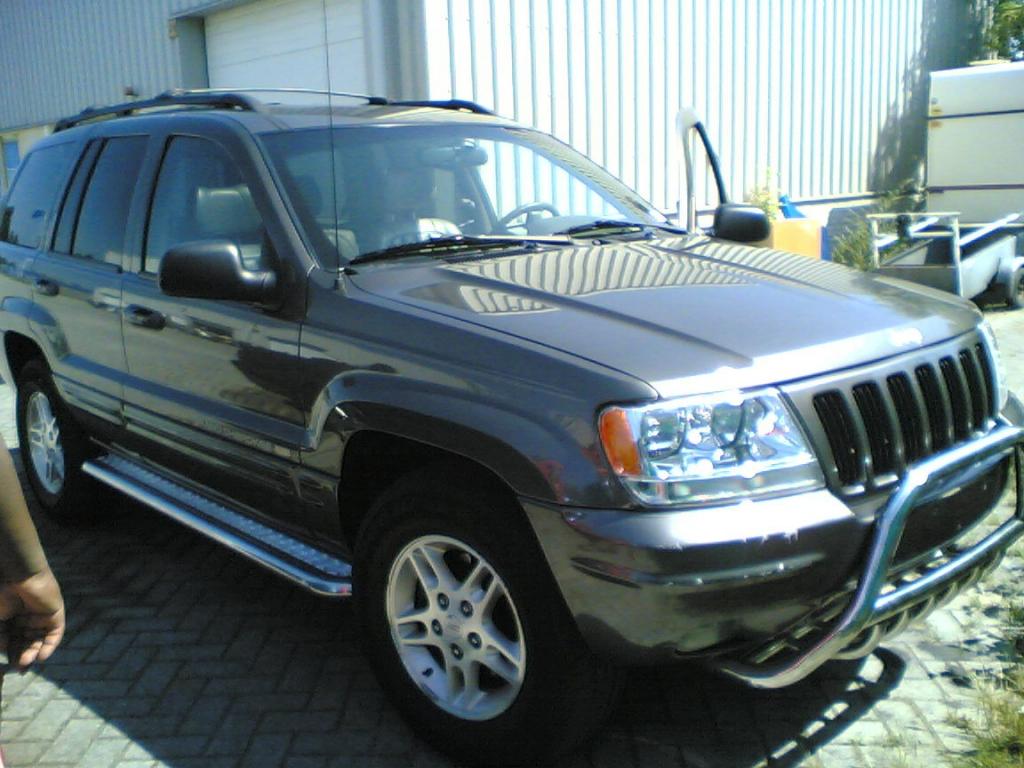 Jeep Grand Cherokee Sidebars met aluminium trede, Niet ingevuld, Niet ingevuld, Niet ingevuld