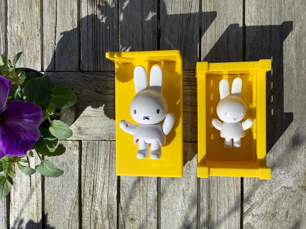 Nijntje groot en klein + kinderbedje en bed, Ophalen of Verzenden, Gebruikt, Overige typen