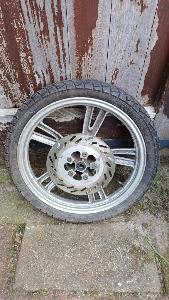 Voorwiel met schijf voor een bromscooter, Ophalen of Verzenden, Gebruikt, Overige typen, Piaggio