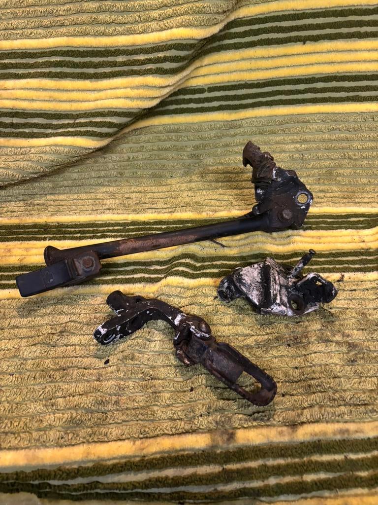 Honda mt voetsteunen+zijstandaard, Ophalen of Verzenden, Gebruikt, Overige typen, Overige merken