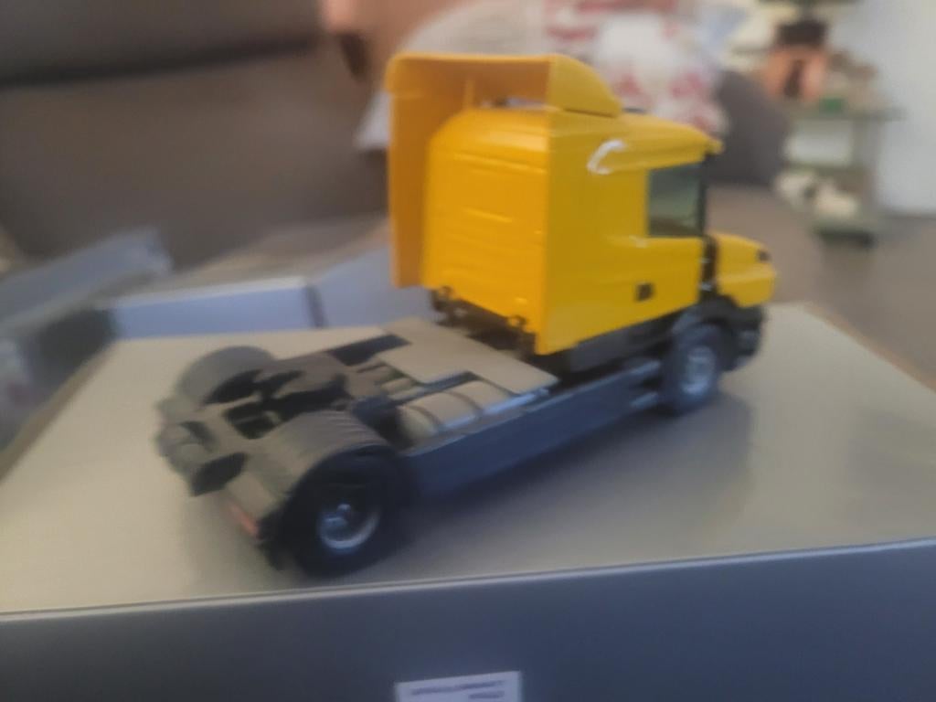 Scania t truck, Hobby en Vrije tijd, Modelauto's | 1:50, T, T, Zo goed als nieuw, Tekno