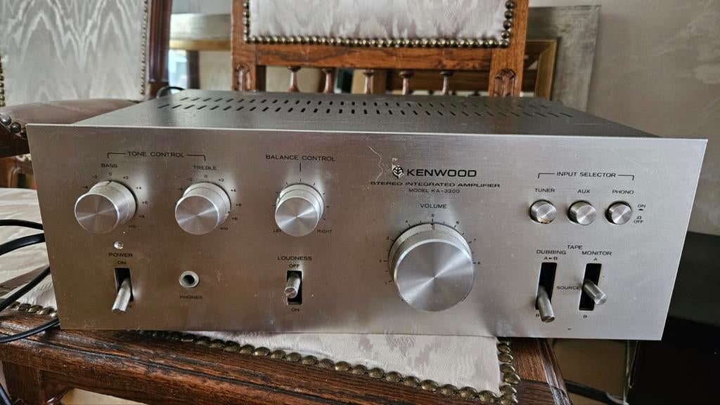 Kenwood KA-3300 Stereo Geïntegreerde Versterker, Gebruikt, 60 tot 120 watt, Stereo, Ophalen