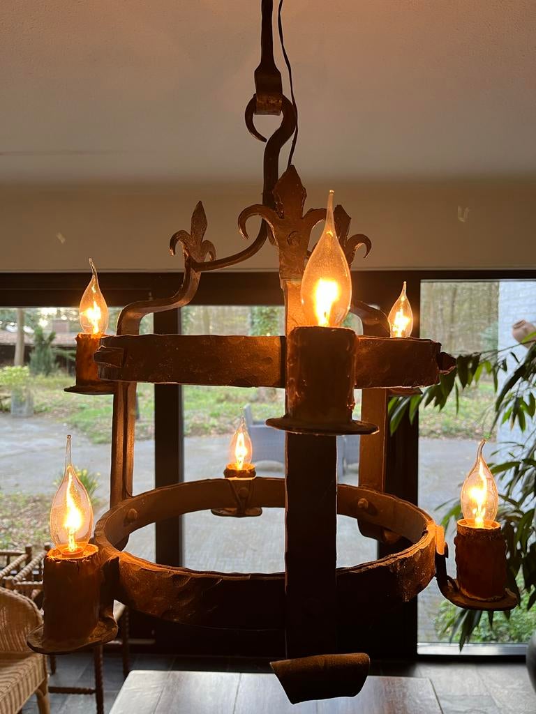 Smeedijzeren Spaanse kroonluchter/tafellamp, Ophalen