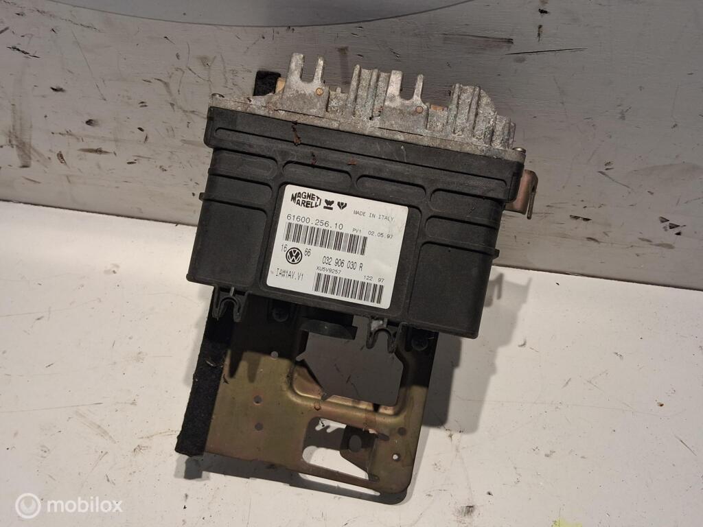 Ecu Vw Golf III 1.6 ('91-'97) 032906030R, Gebruikt, Volkswagen, Ophalen of Verzenden, Volkswagen