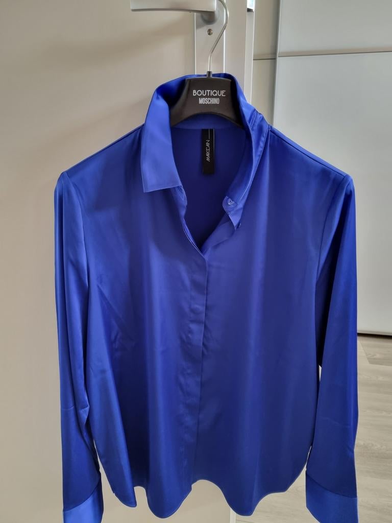 Supermooie blouse van Marccain.  Maat 40 / 4. Nieuw., Maat 38/40 (M), Blauw, Nieuw, Ophalen of Verzenden