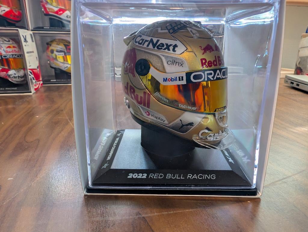 Max Verstappen helm wereldkampioen 2022 1:4, Ophalen of Verzenden, Zo goed als nieuw, Formule 1