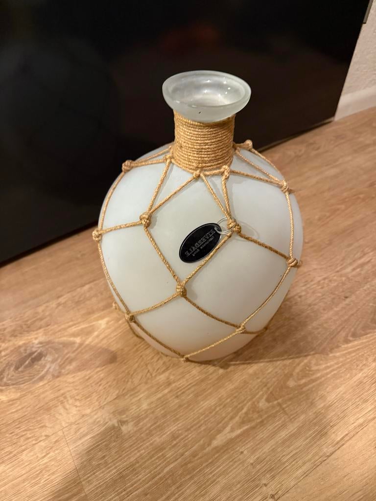 Riverdale Vaas - Wit Glas met Touwnet, Wit, Ophalen of Verzenden, Minder dan 50 cm, Glas