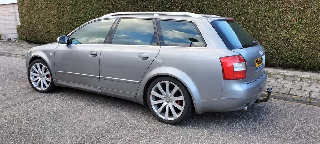 Audi A4 1.8 Avant 110KW 2002 Grijs, Ophalen