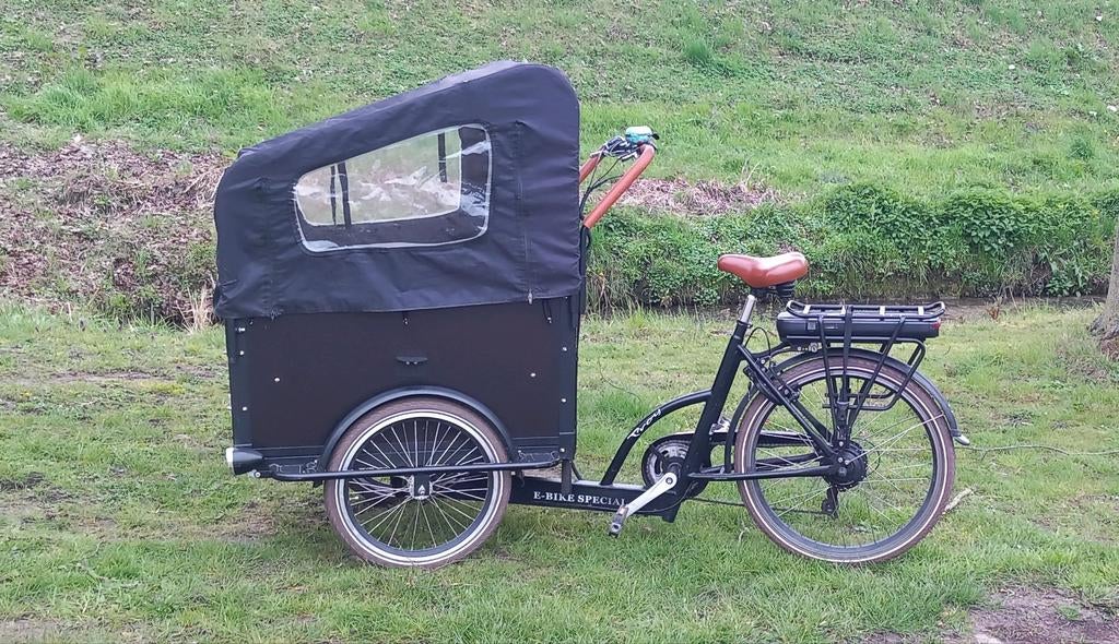 Bakfiets / elektrische fiets / bak fiets / driewieler, 4 kinderen of meer, Gebruikt, Huif, Ophalen
