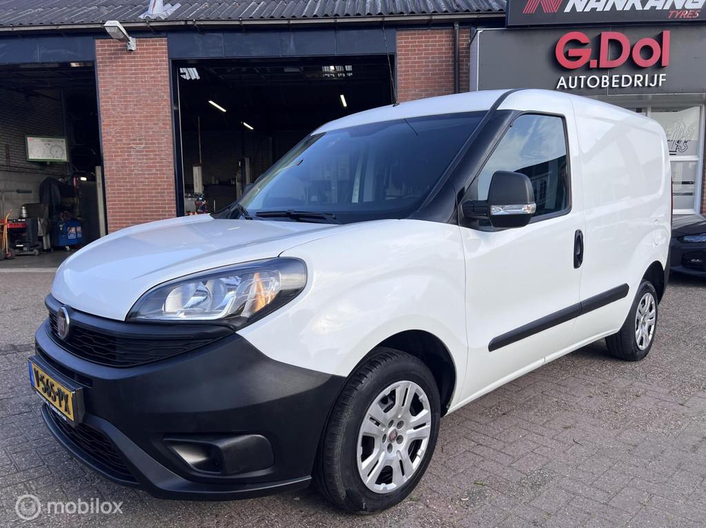Fiat Doblò Cargo 1.3 MJ L1H1 Actual 89500 KM nap, Auto's, Euro 6, 4 cilinders, Wit, Origineel Nederlands