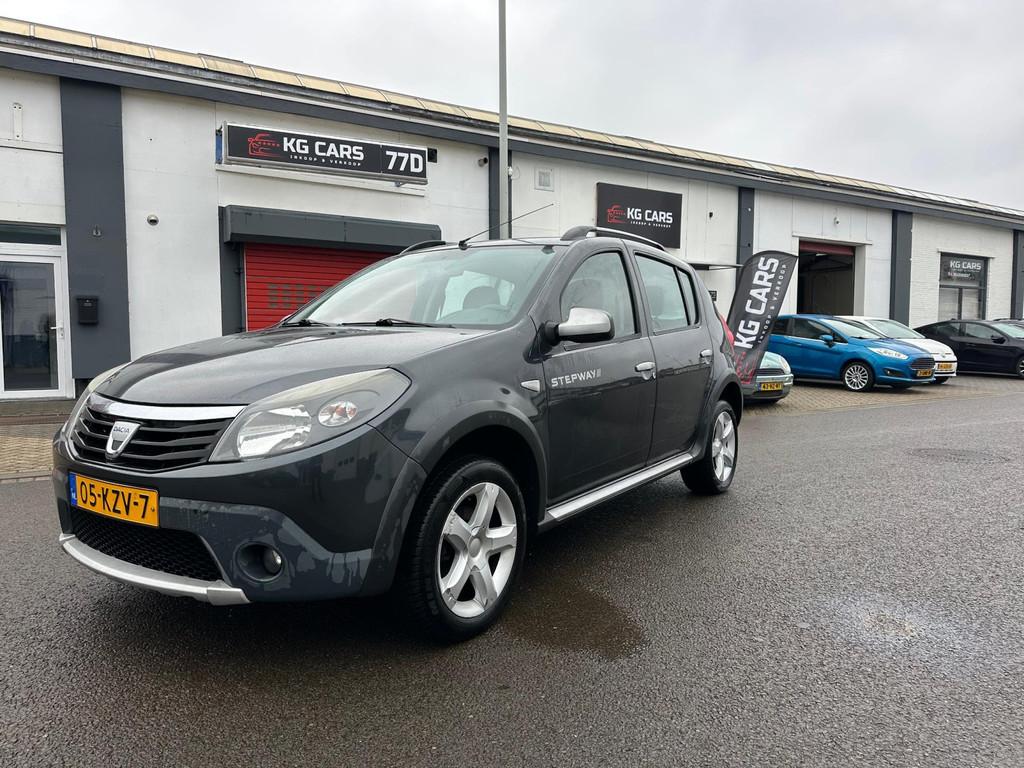 Dacia Sandero 1.6 Stepway, 4 cilinders, Metallic lak, 1070 kg, Origineel Nederlands