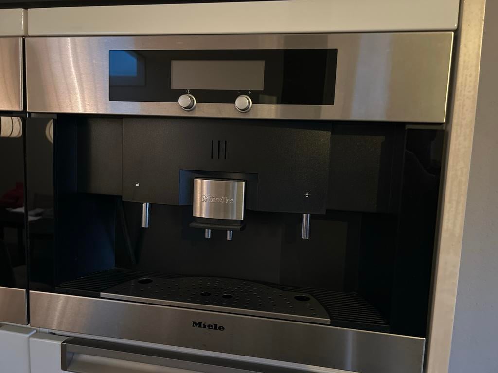 Miele inbouw CVA-4060 koffiemachine met watertank, Witgoed en Apparatuur, Ophalen of Verzenden, Niet werkend, Koffiemachine, Afneembaar waterreservoir