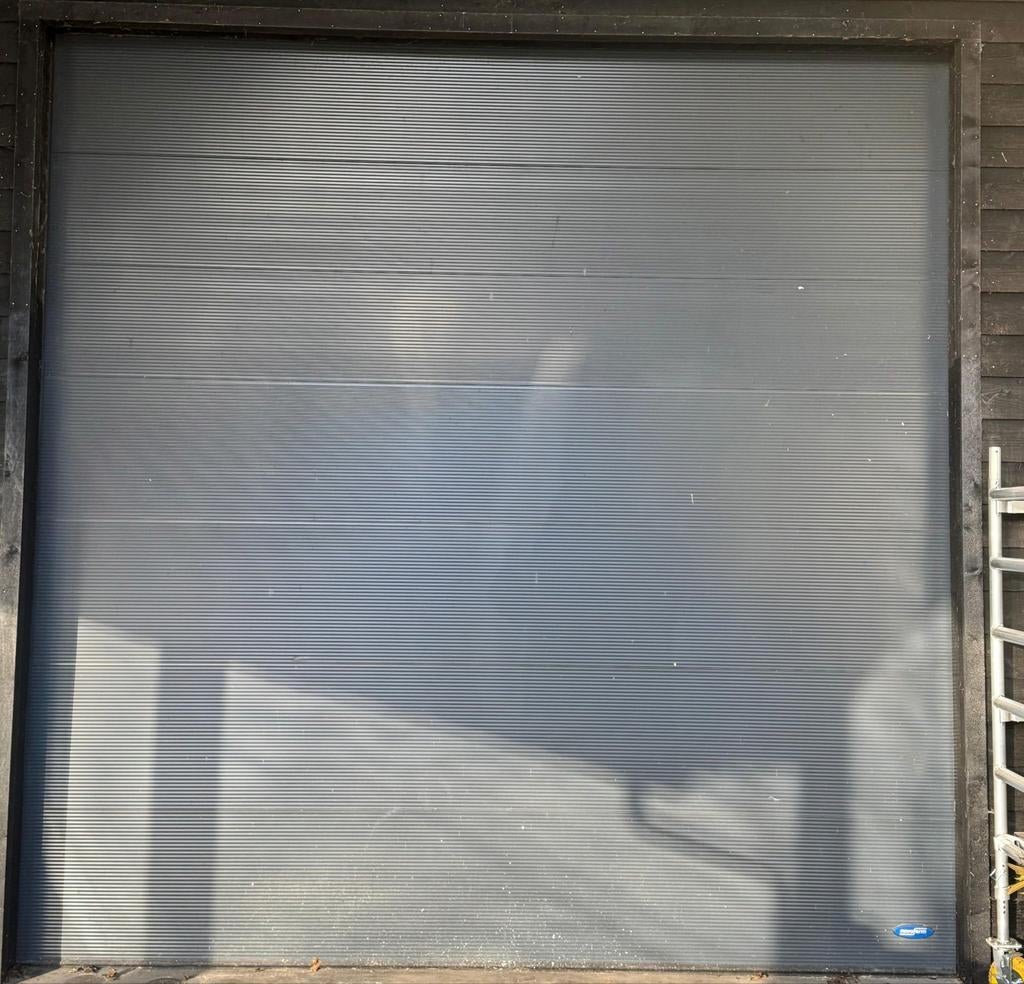 Novoferm Alpha overheaddeur roldeur garagedeur, Garagedeur, Ophalen of Verzenden, Zo goed als nieuw, Metaal