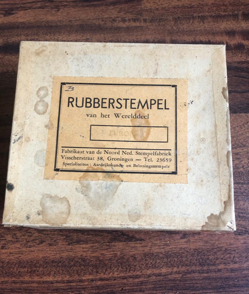 Vintage Rubberstempel Europa - Groningen Fabriek, Ophalen of Verzenden