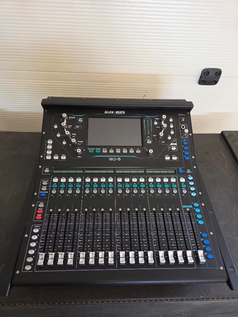 Allen & Heath SQ5, Ophalen, A&H, 20 kanalen of meer, A&H