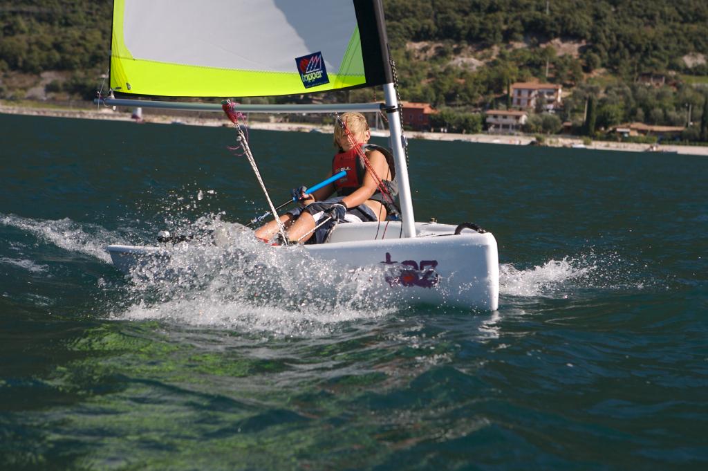 Topper Taz nieuw (oud productiejaar) (bj 2024), Watersport en Boten, Open zeilboten, Nieuw, Overige brandstoffen, Minder dan 3 meter