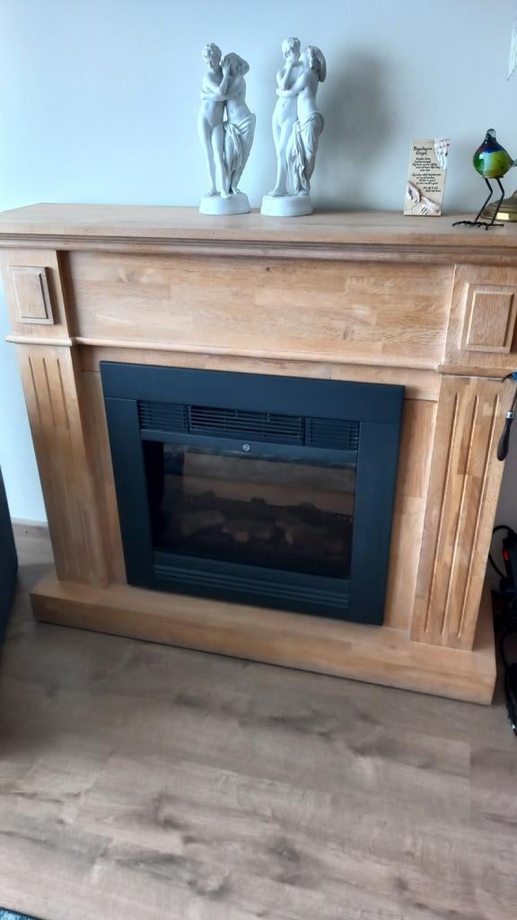 Elektrische sfeerhaard met warmtefunctie en houten ombouw, Ophalen of Verzenden, Vrijstaande haard, Elektrische haard