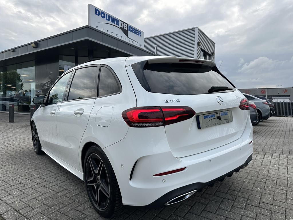 Mercedes-Benz B-Klasse 180 AMG Pano-Dak | Camera | Night | S, 12 maanden, 136 pk, Gebruikt, Euro 6