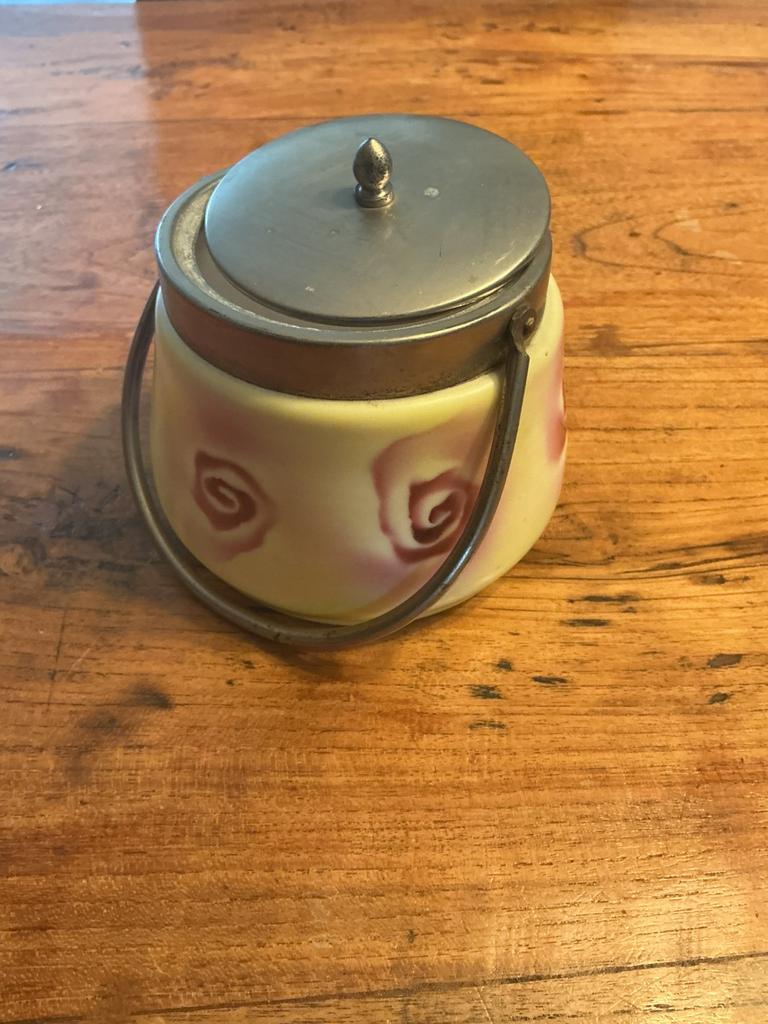 Antieke koekjespot (biscuit jar), Ophalen