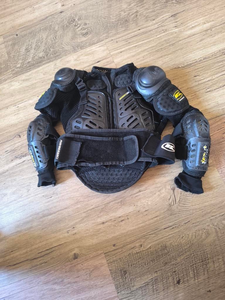 Kenny harde bodyprotector BMX fietscross Youth S, Fietsen en Brommers, S, Gebruikt, Kinderen, Ophalen of Verzenden