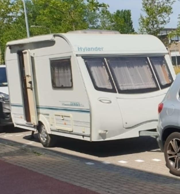TE KOOP: Nog hele nette  Hylander 380 Design Caravan (2001), Caravans en Kamperen, Caravans, Overige merken, Treinzit, Particulier