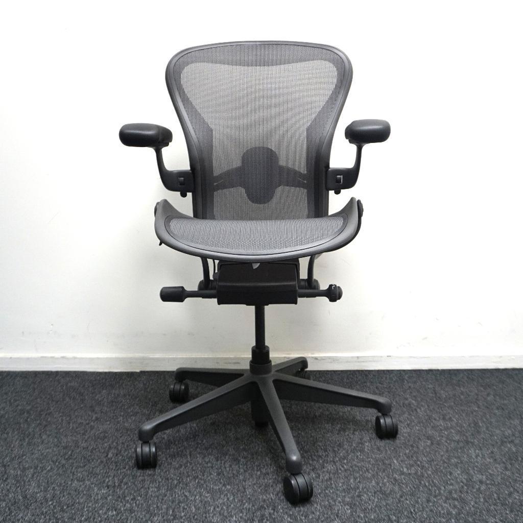 Herman Miller Aeron B Remastered Bureaustoelen | Antraciet, Gebruikt, Overige kleuren, -, -