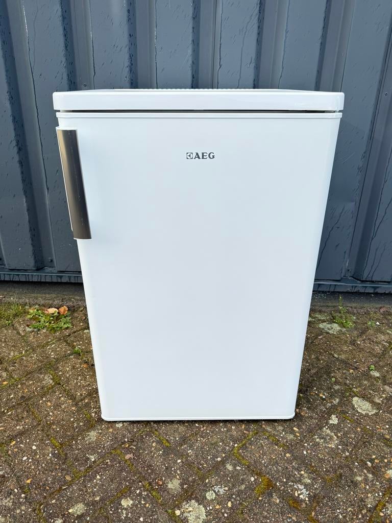 AEG tafelmodel koelkast in perfecte conditie! 6 maanden oud, Ophalen of Verzenden