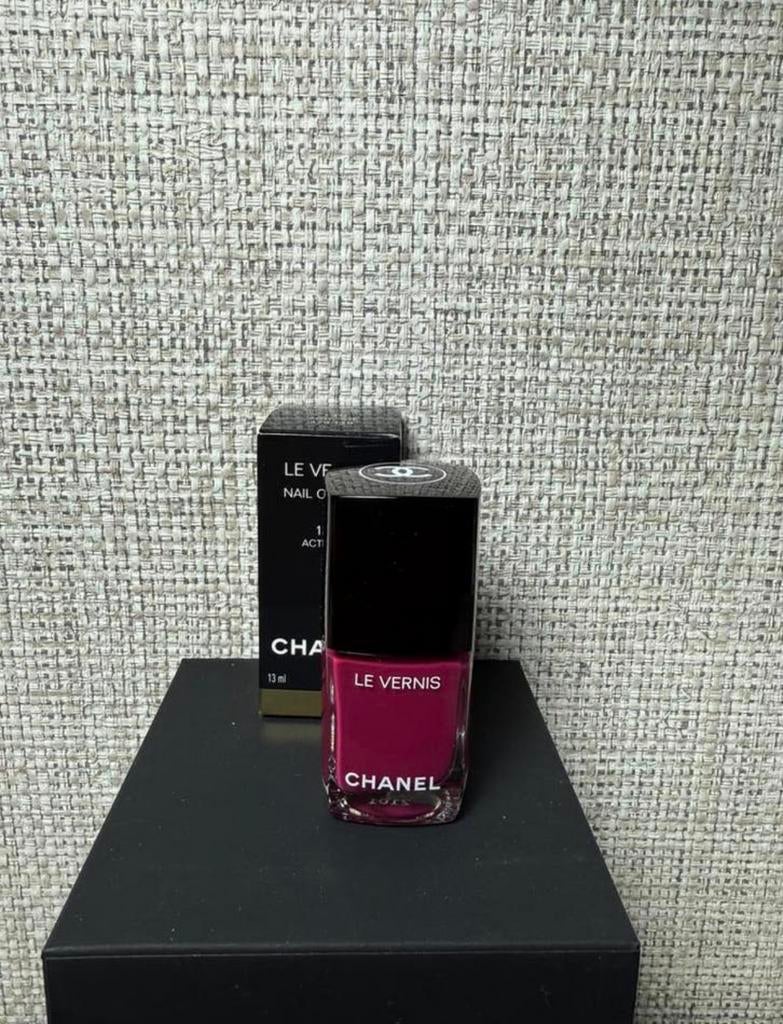 Chanel nagellak Activiste 139, Ophalen of Verzenden, Nieuw