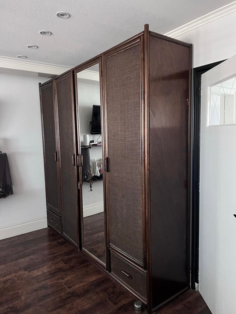 Grote rotan kledingkast met spiegeldeur, Huis en Inrichting, Gebruikt, 200 cm of meer, 200 cm of meer, Overige houtsoorten