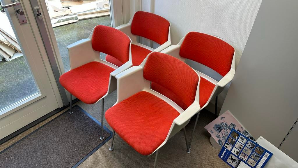 4 Gispen eetkamerstoelen, Huis en Inrichting, Stoelen, Ophalen, Kunststof, Gebruikt, Overige kleuren