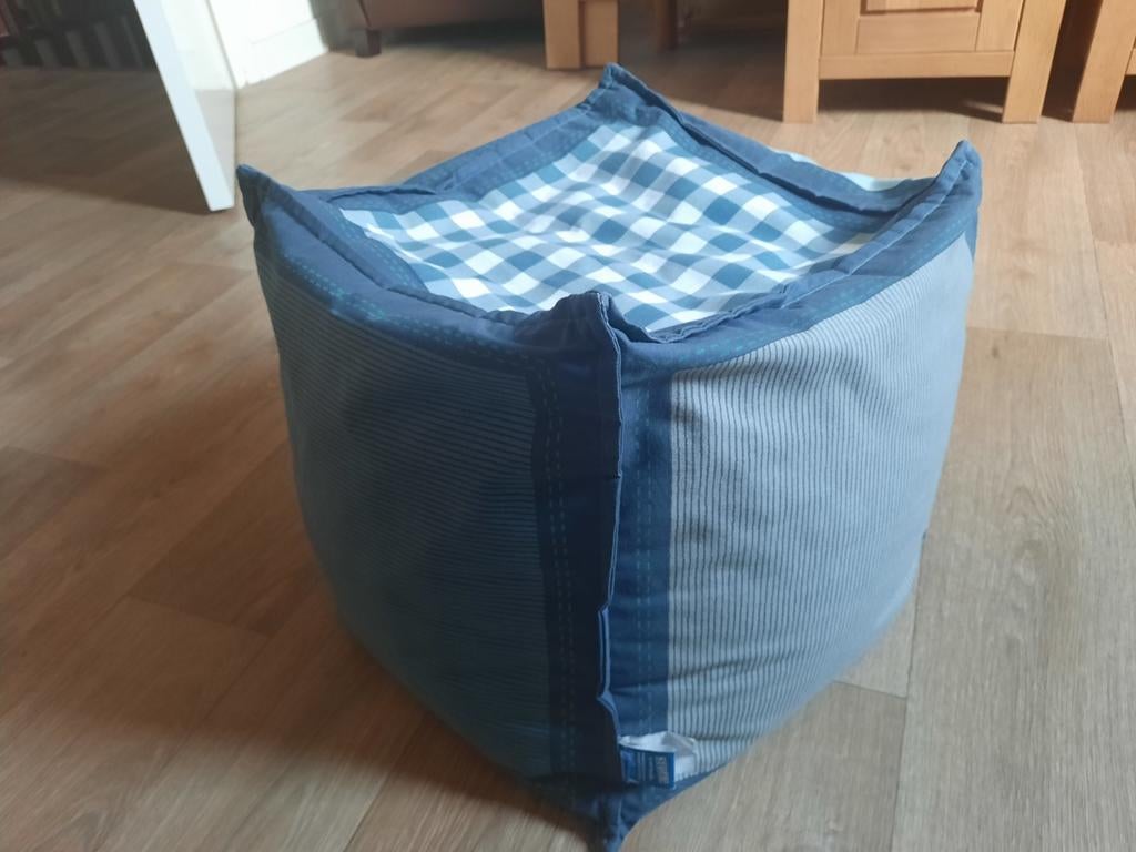 Leuke zitzak voor kinderen - blauw/grijs met sterren, Huis en Inrichting, Zitzakken, Ophalen of Verzenden, Gebruikt, Blauw, Zitzak